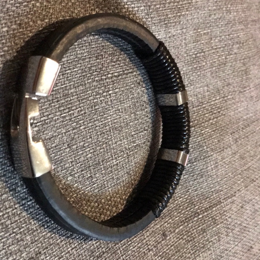 Men Bracelets - Picture 7 of 7